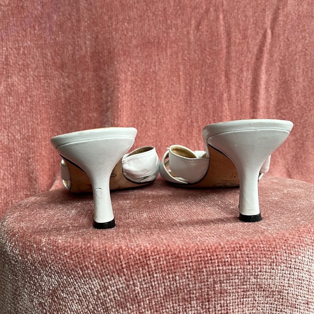 Van Eli Kitten Heel White Strappy Slide Shoes Gem